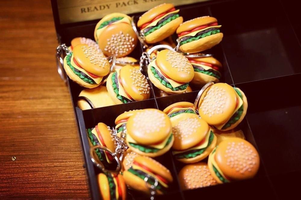 Metalize Hamburger Sandwich Fries Keychain - Savile Speed Co.