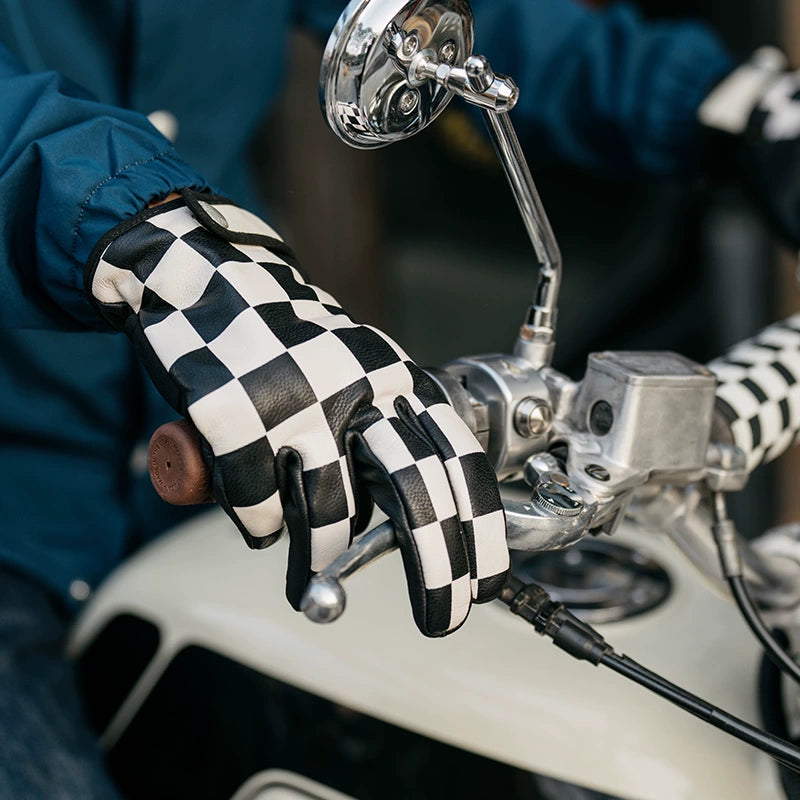 Fogy Garage Vintage Checkered/Lightning Gloves