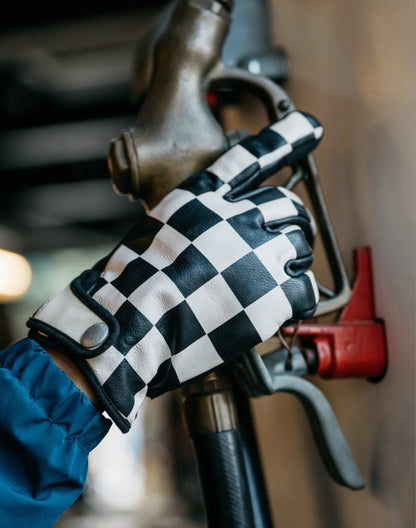 Fogy Garage Vintage Checkered/Lightning Gloves - Savile Speed Co.
