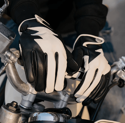 Fogy Garage Vintage Checkered/Lightning Gloves - Savile Speed Co.