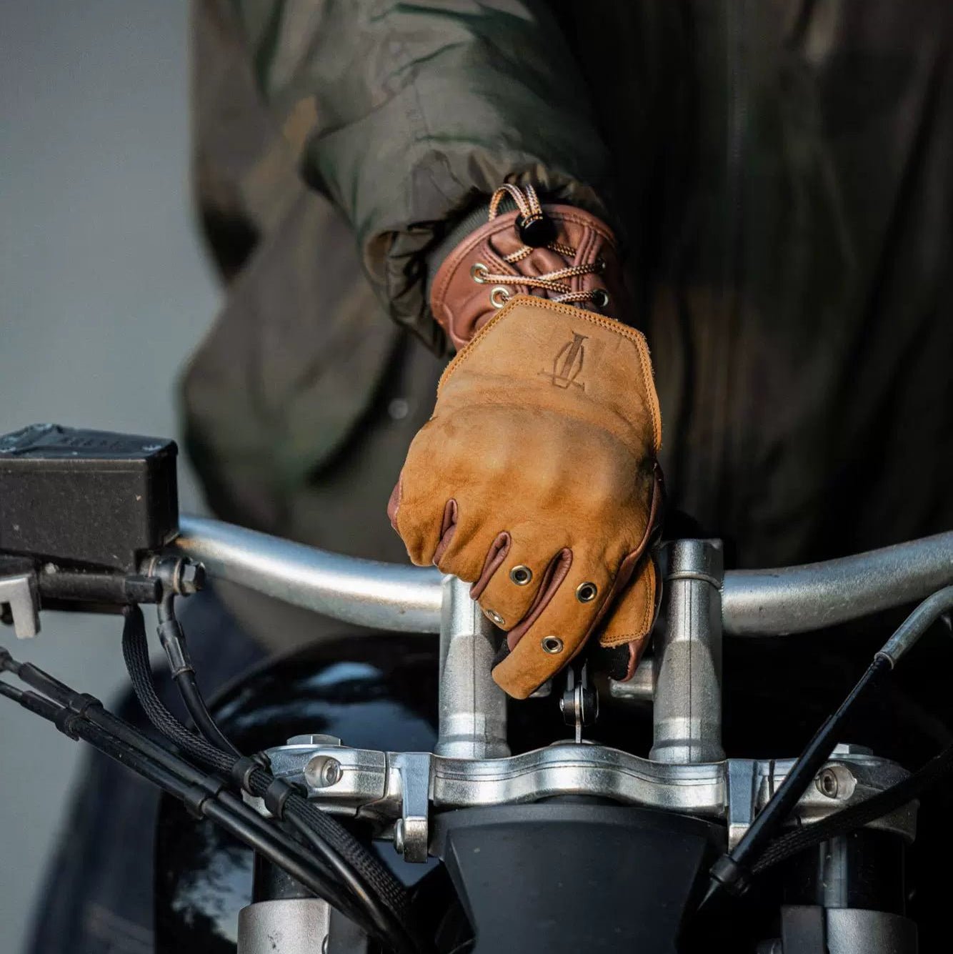 MR MOTOR All - Season Lambskin Retro Motorcycle Gloves - Savile Speed Co.