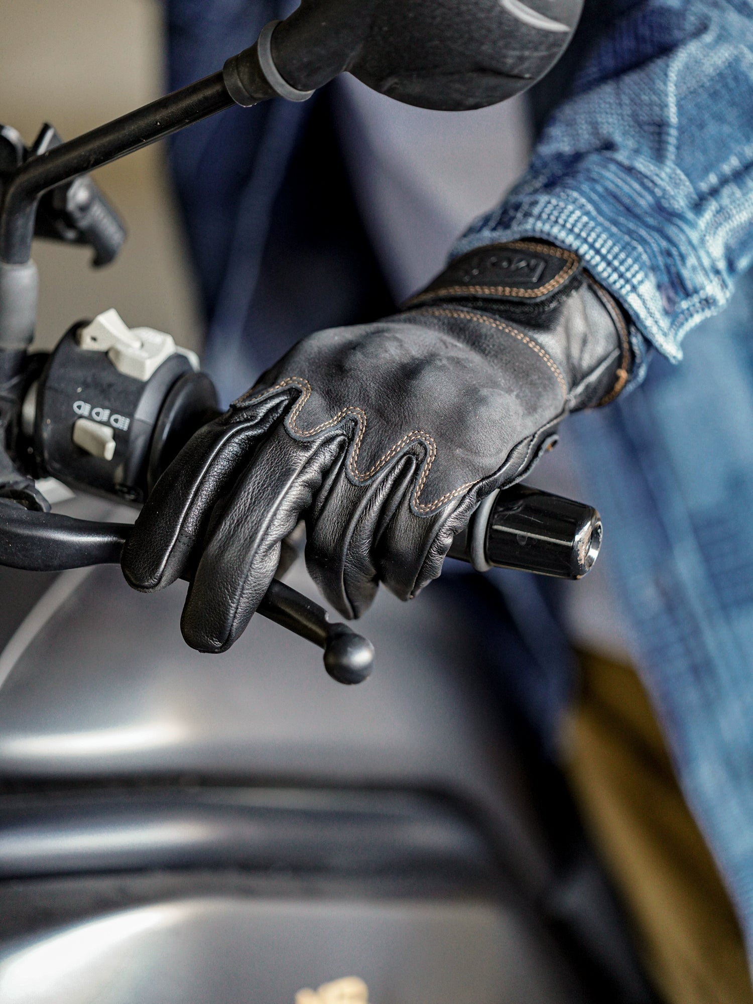 MR MOTOR Faux Suede Retro Motorcycle Riding Gloves Fall/Winter - Savile Speed Co.