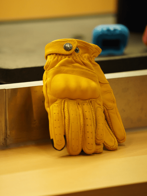 MR MOTOR Yellow Windproof Retro Motorcycle Gloves Fall/Winter - Savile Speed Co.
